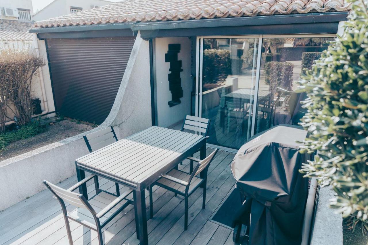 Village Naturiste Villa 2/4 Pers Avec Terrasse Agde Exterior foto